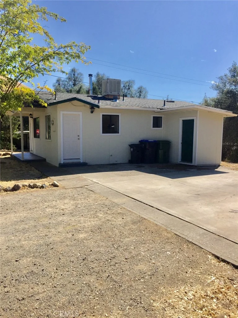 3005 4th, Clearlake, CA 95422