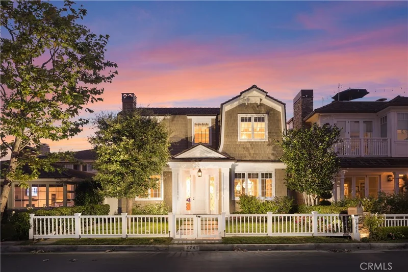 2741 Bayshore, Newport Beach, CA 92663