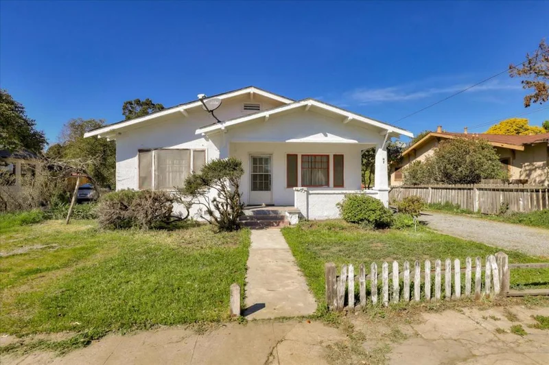 45 W. San Martin, San Martin, CA 95046