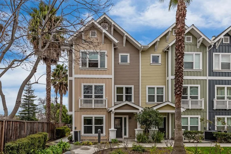 1900 Newbury, Mountain View, CA 94043