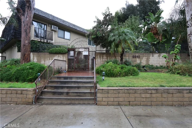 8641 Glenoaks #225, Sun Valley, CA 91352