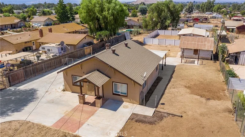 4158 California, Norco, CA 92860