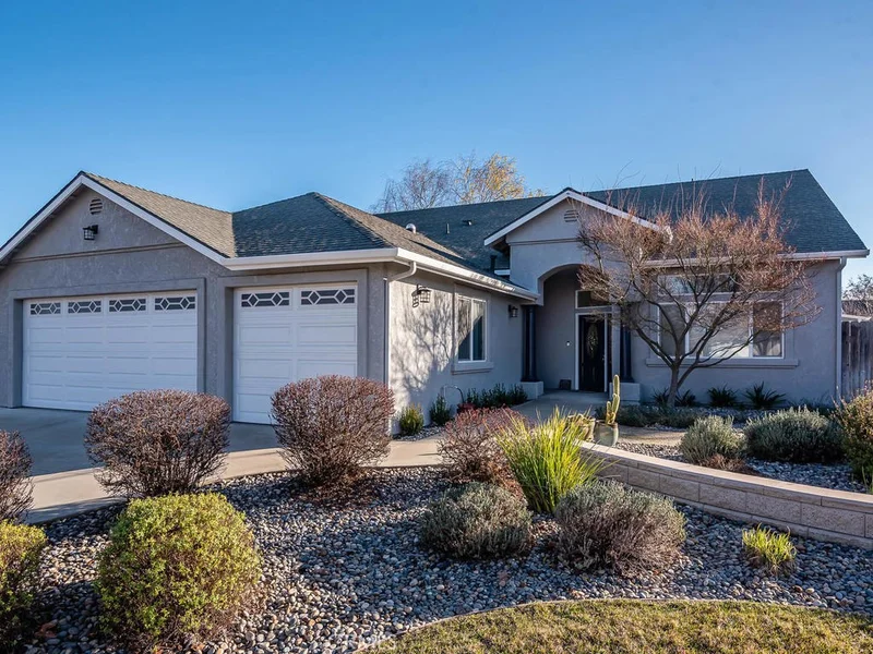1904 Patria, Paso Robles, CA 93446
