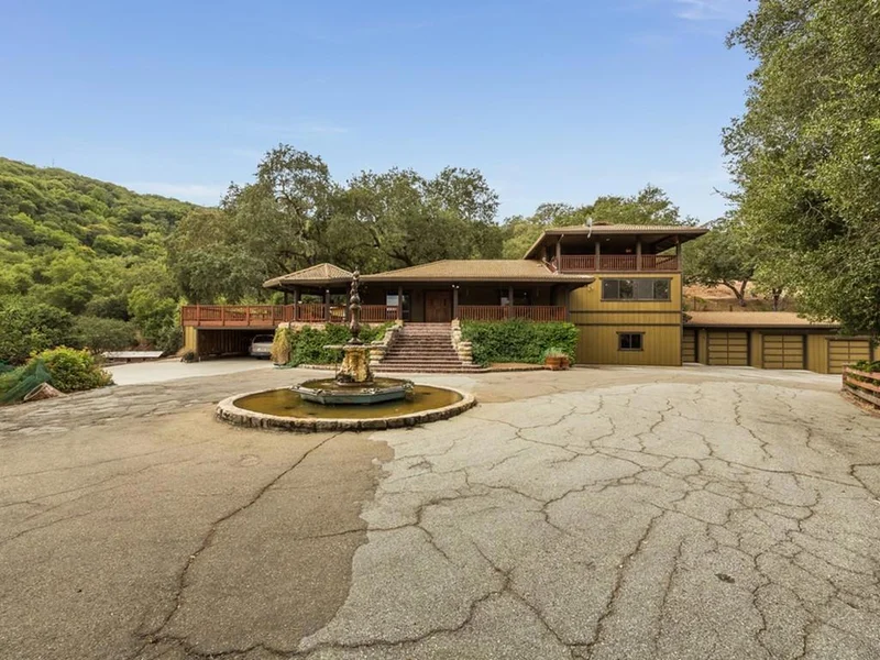 12385 Watsonville, Gilroy, CA 95020