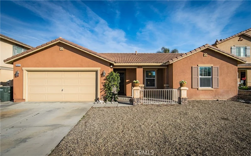 3019 Saffron, Perris, CA 92571