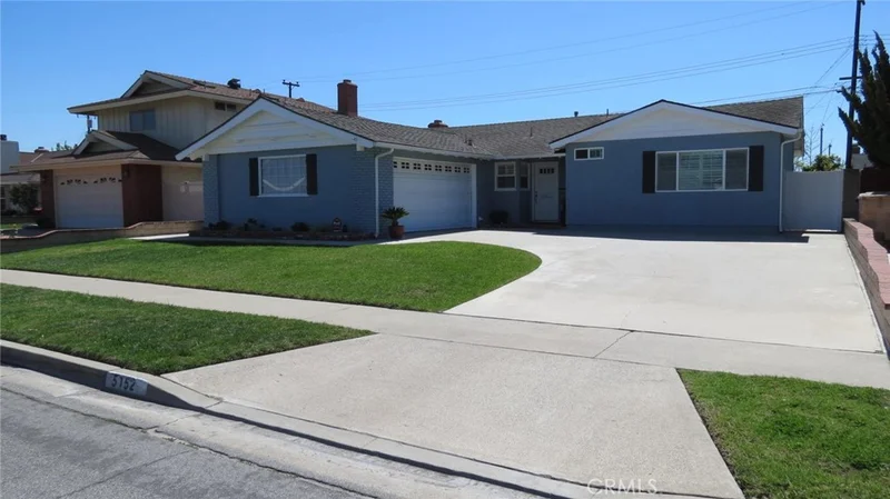 5152 Kearsarge, Los Alamitos, CA 90720
