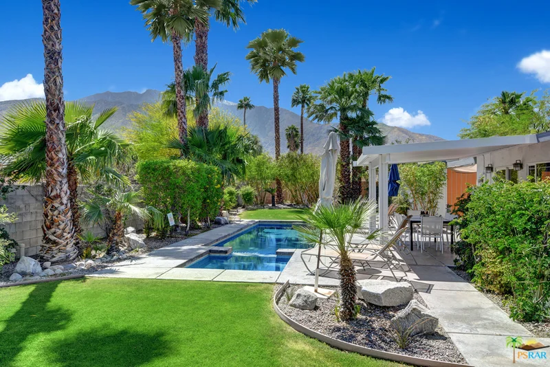 1187 Racquet Club, Palm Springs, CA 92262
