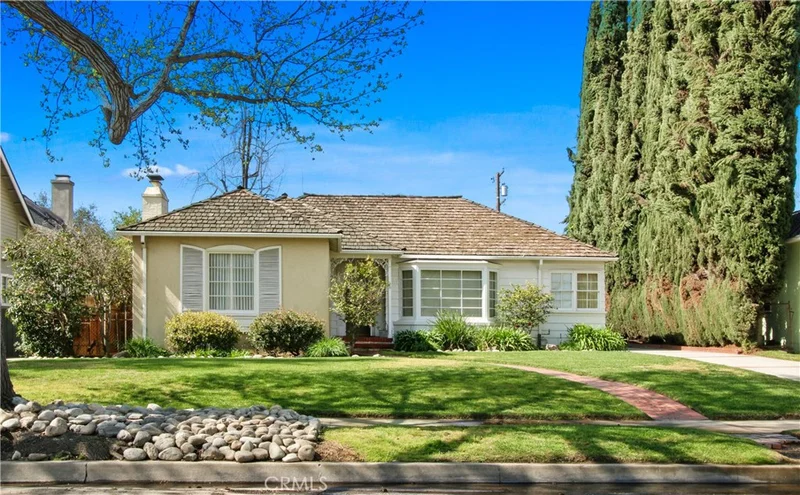 1125 N Hidalgo Avenue, Alhambra, CA 91801