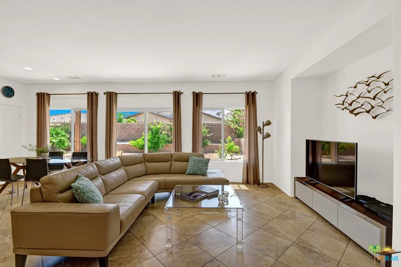 1175 Alta Cresta, Palm Springs, CA 92262