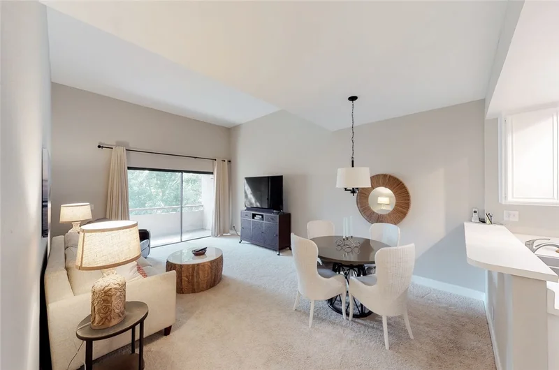 4280 Via Arbolada #312, Los Angeles, CA 90042