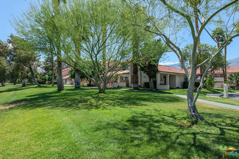6181 Arroyo #1, Palm Springs, CA 92264