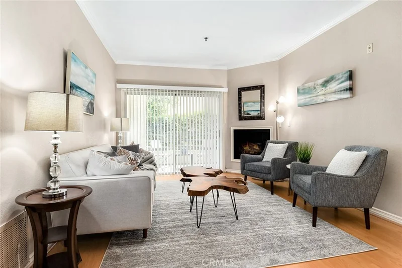 300 El Molino #118, Pasadena, CA 91101