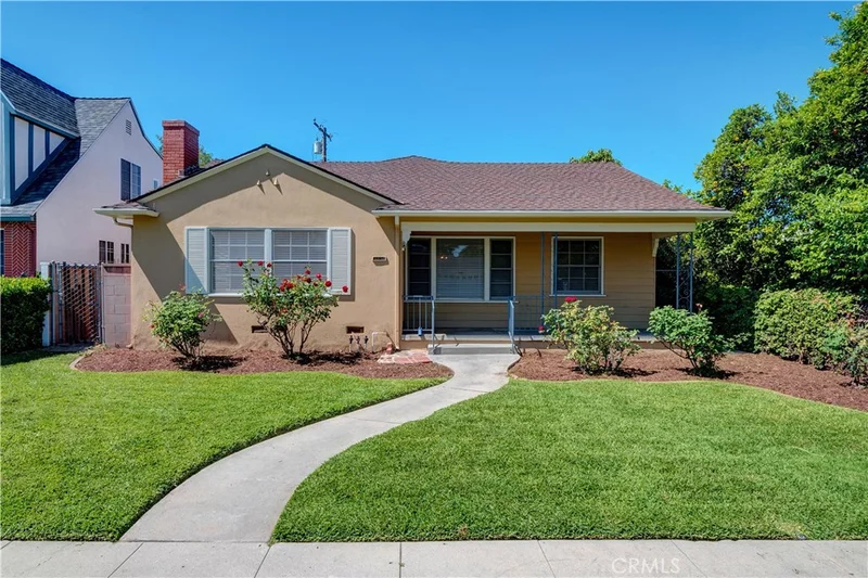 7834 8th, Downey, CA 90241