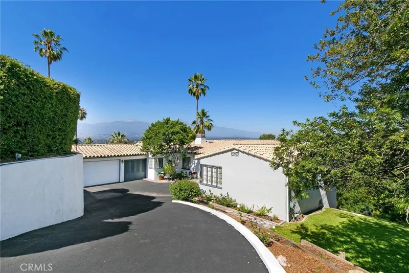 1234 Hillcrest, Pomona, CA 91768