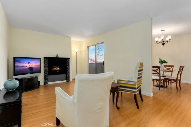 1011 California #303, Glendale, CA 91206