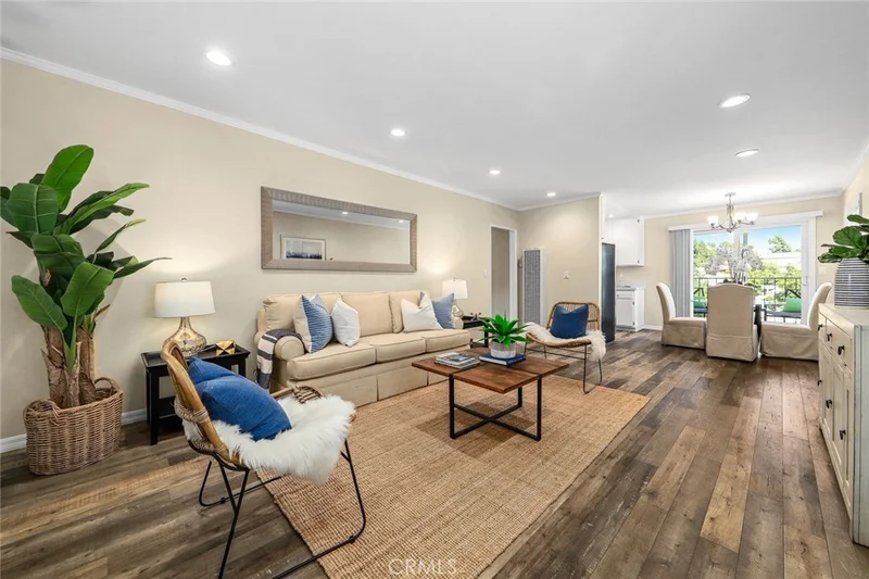 3010 Montrose #32, Glendale, CA 91214