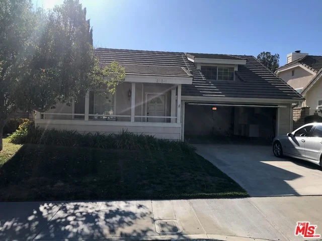 27341 Parklane, Valencia, CA 91354
