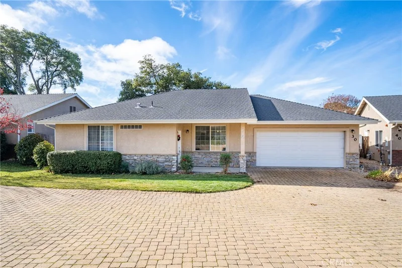 30 Bienvenida, Atascadero, CA 93422