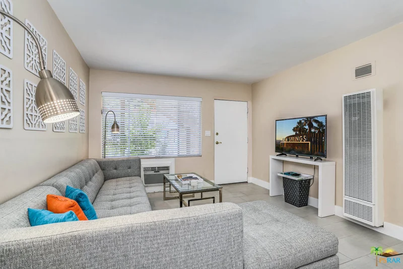 2290 Palm Canyon #103, Palm Springs, CA 92264