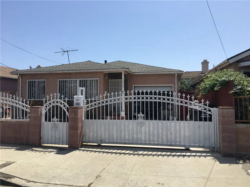 1040 Fiat, Torrance, CA 90502