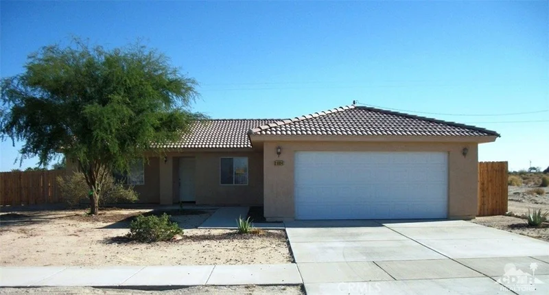 2604 Pioneer, Thermal, CA 92274