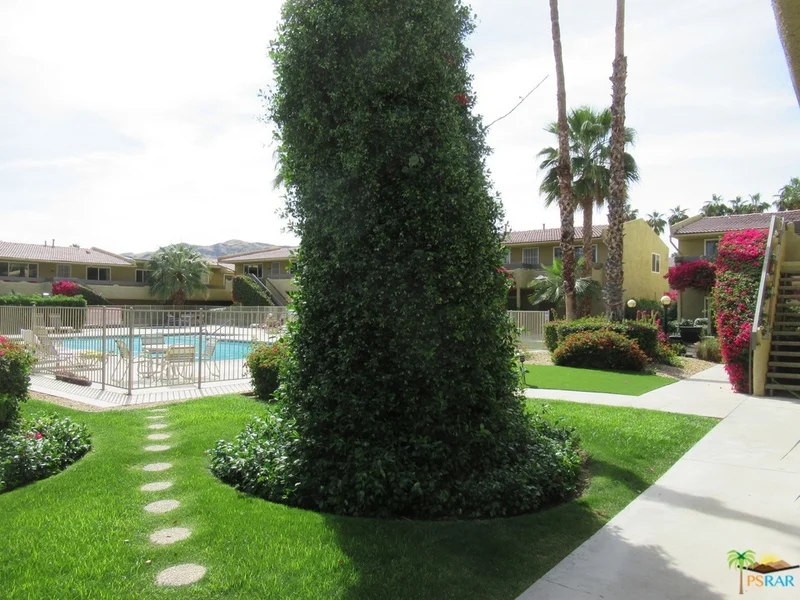 1900 Palm Canyon #19, Palm Springs, CA 92264