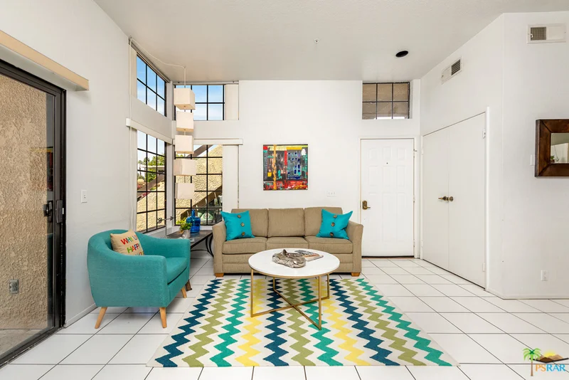 2601 Broadmoor #23, Palm Springs, CA 92264