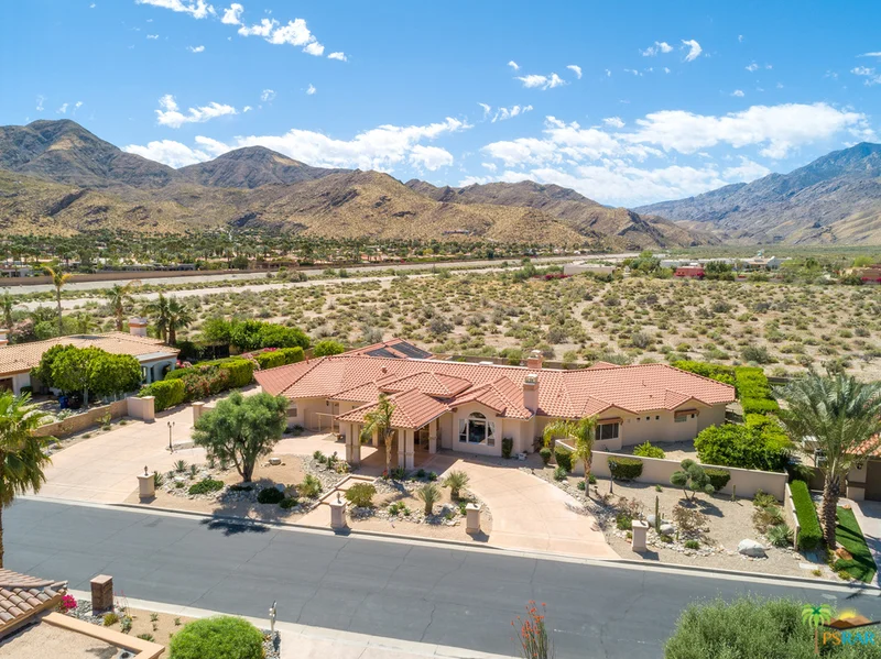 1017 Andreas Palms, Palm Springs, CA 92264