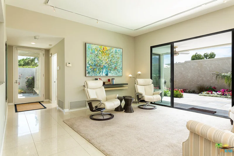 455 Calle Rolph, Palm Springs, CA 92262
