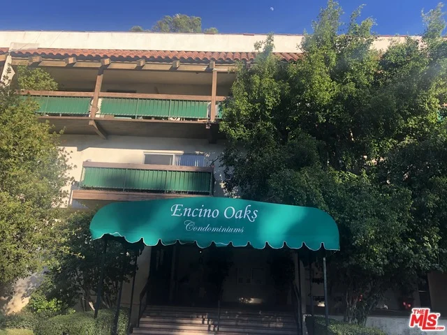 5460 White Oak #H302, Encino, CA 91316