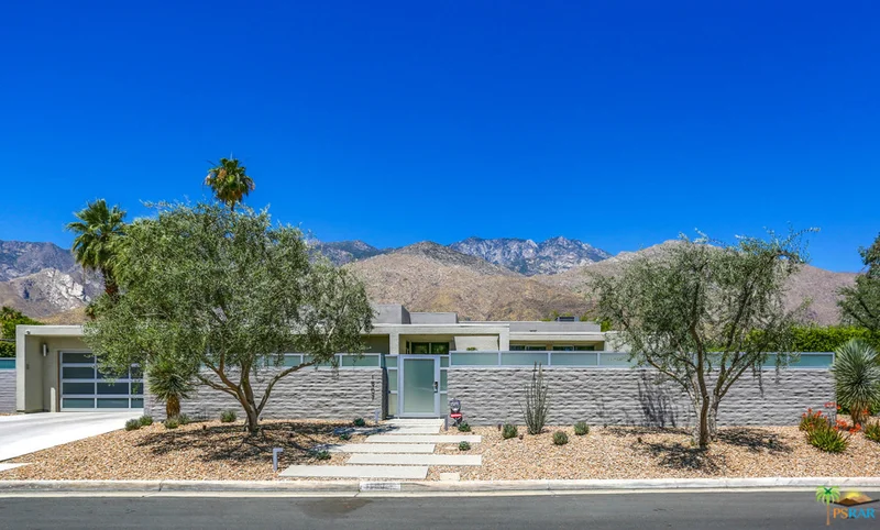1907 Caliente, Palm Springs, CA 92264