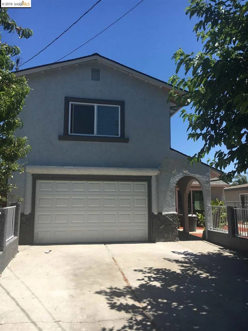 87 Andrew, Pittsburg, CA 94565