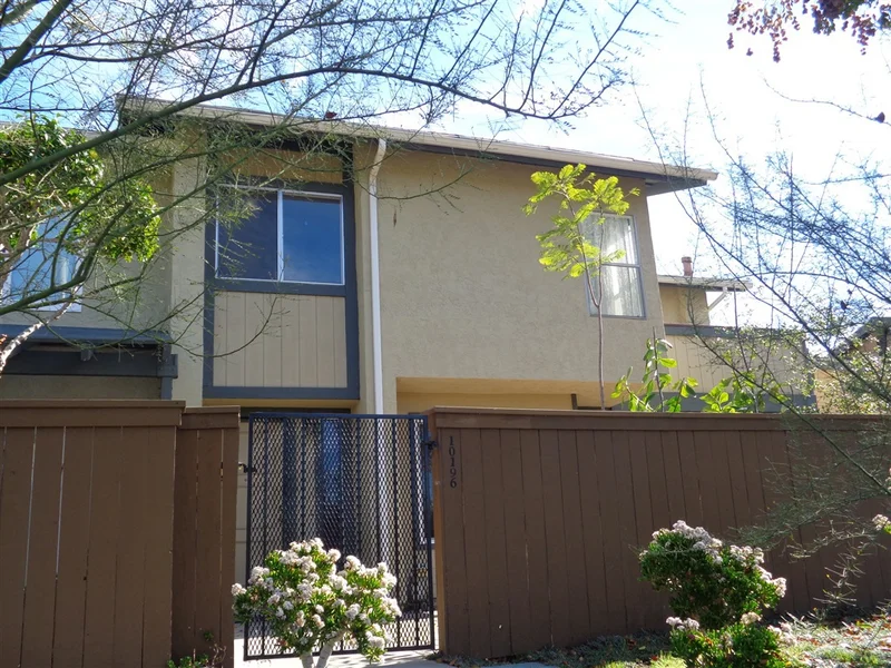10196 Kerrigan St., Santee, CA 92071