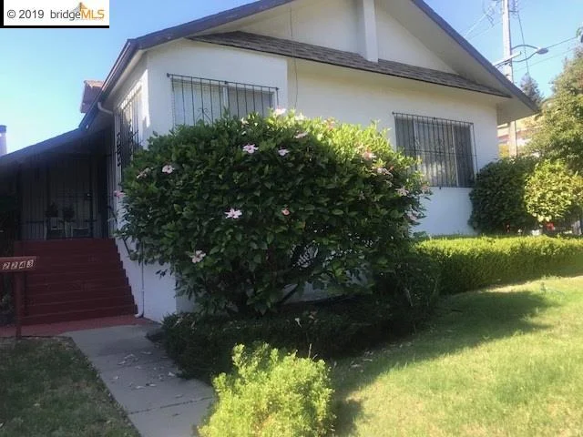 2243 24th Ave, Oakland, CA 94601