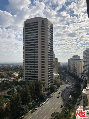 10445 Wilshire #1206, Los Angeles, CA 90024