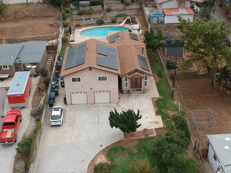12317 Lemon Crest Dr, Lakeside, CA 92040