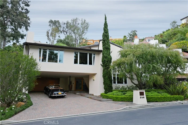 258 Emerald Bay, Laguna Beach, CA 92651
