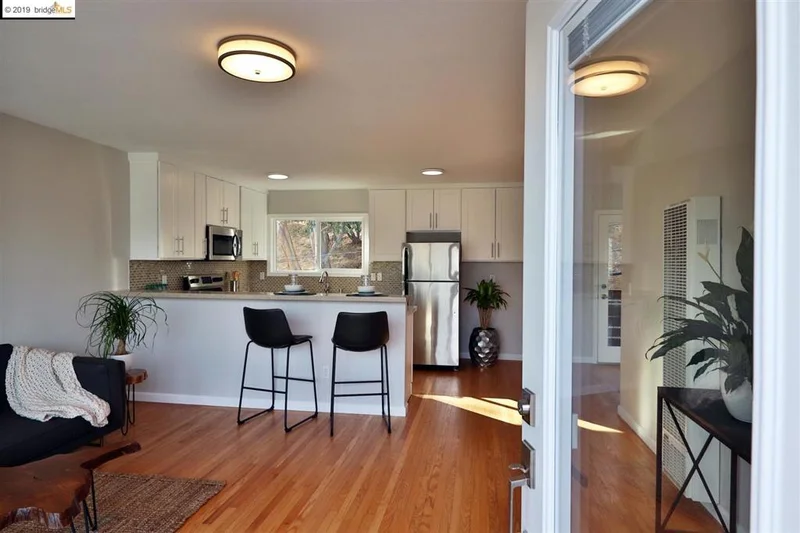 785 Taft Ave #3, Albany, CA 94706