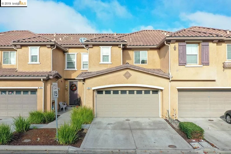 253 Washington Dr, Brentwood, CA 94513