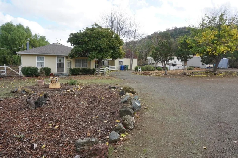 1250 Edmundson, Morgan Hill, CA 95037