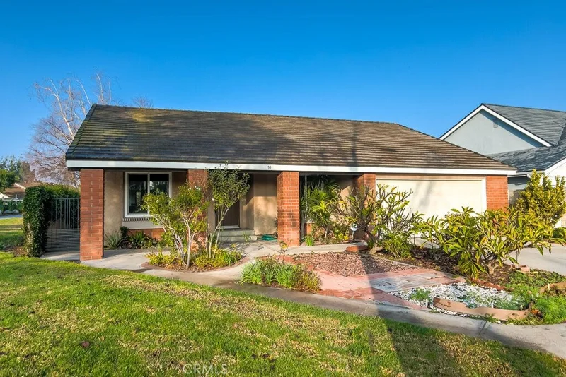 10 Deer Spring, Irvine, CA 92604
