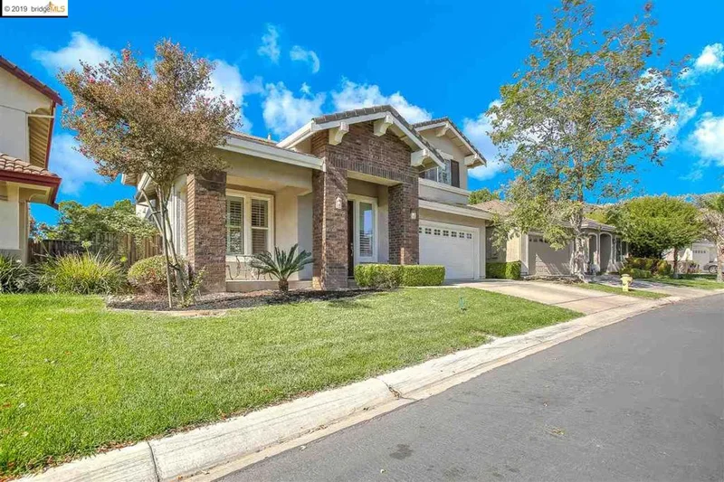 2588 Crescent Way, Discovery Bay, CA 94505
