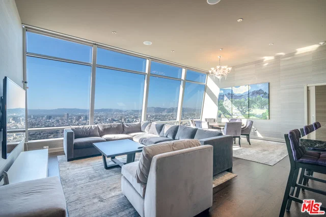 900 Olympic #50E, Los Angeles, CA 90015