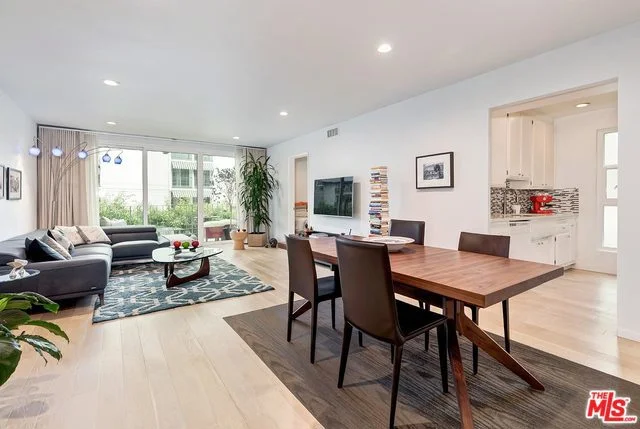 874 Hammond #14, West Hollywood, CA 90069