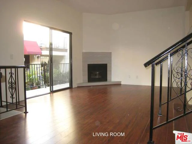 8822 Willis #4, Panorama City, CA 91402