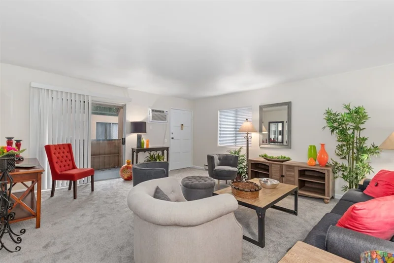 8767 Navajo Road #12, San Diego, CA 92119