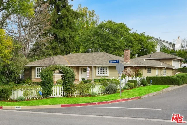 4104 Stansbury, Sherman Oaks, CA 91423