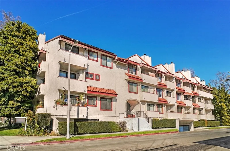 4542 Coldwater Canyon #7, Studio City, CA 91604