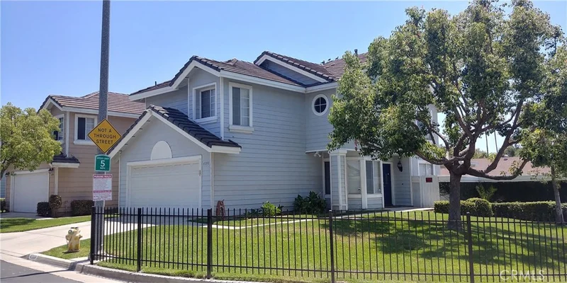 4598 Champagne Court, Riverside, CA 92505