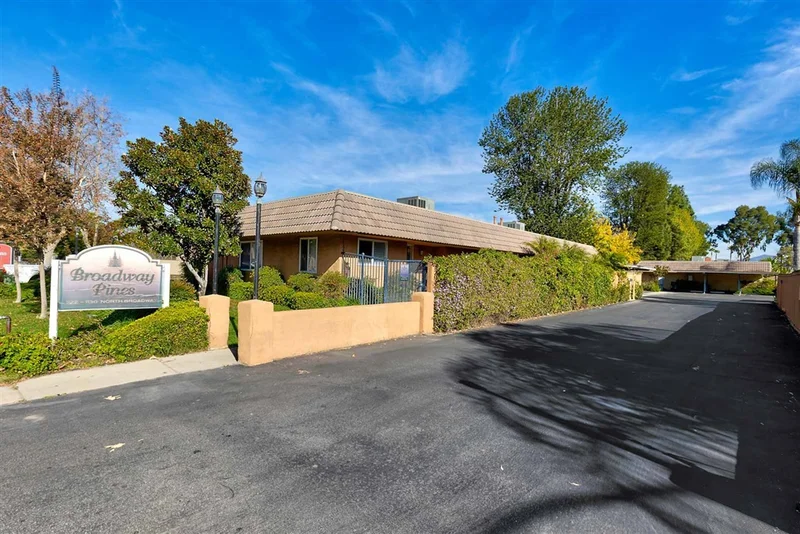 1128 Broadway #A, Escondido, CA 92026